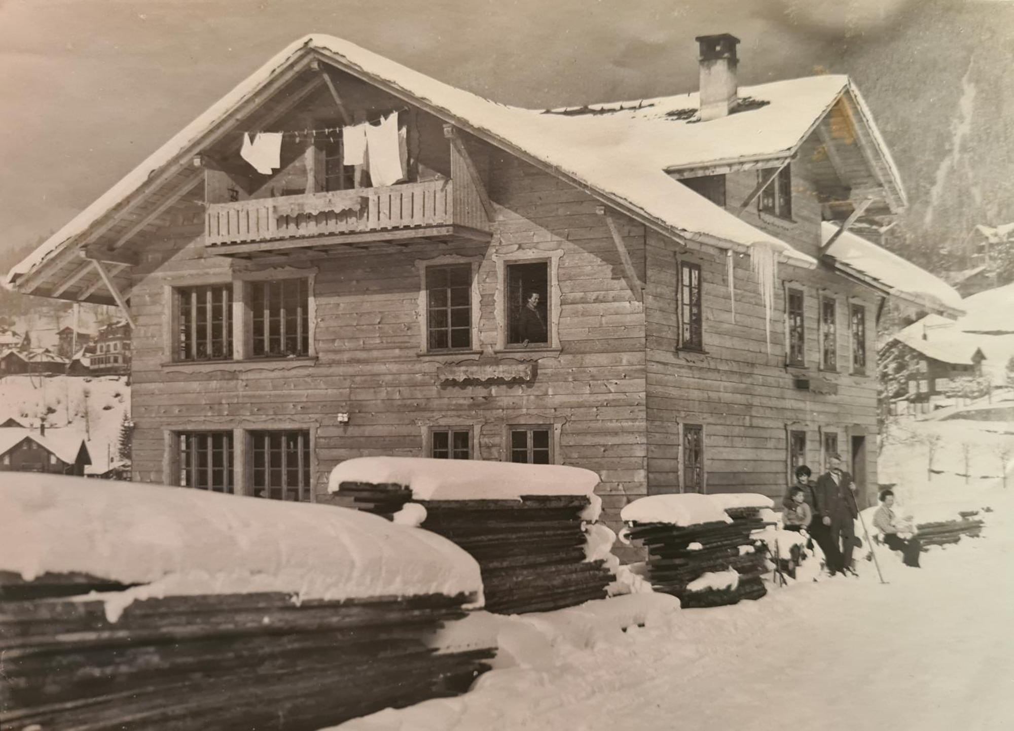 Appartement Traditional Chalet In Wengen - Top Floor Extérieur photo